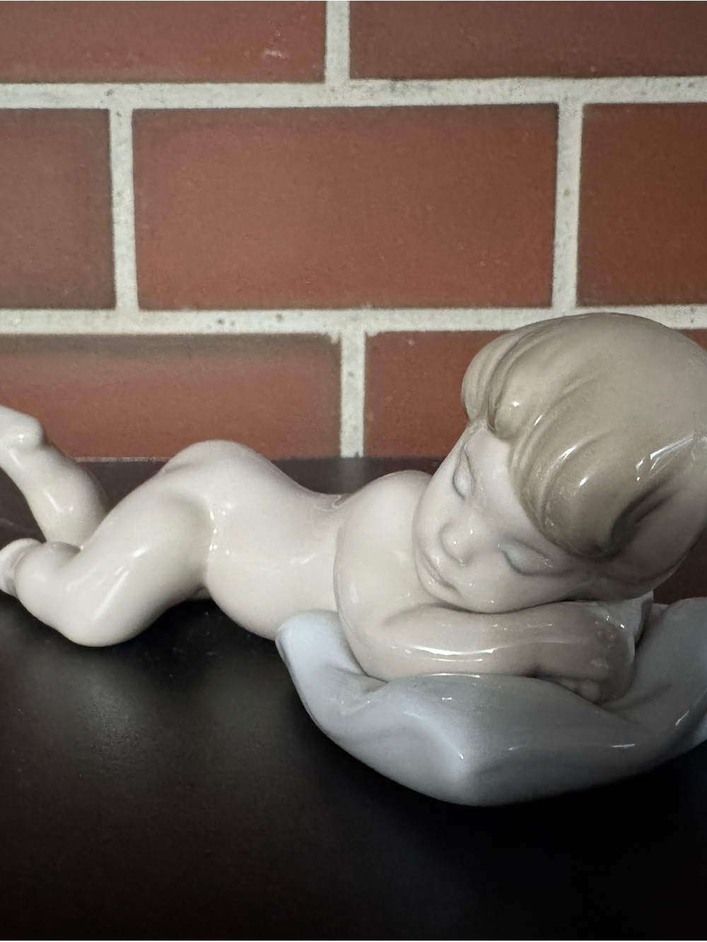 Vintage Lladro Figure Figurine - Baby Sleeping Sleepy Time - #6497 - 6 1/2" - Picture 2 of 8